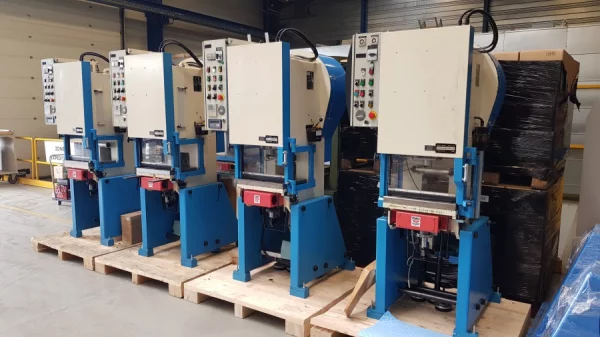  Renovirana rabljena mehanička preša 25T